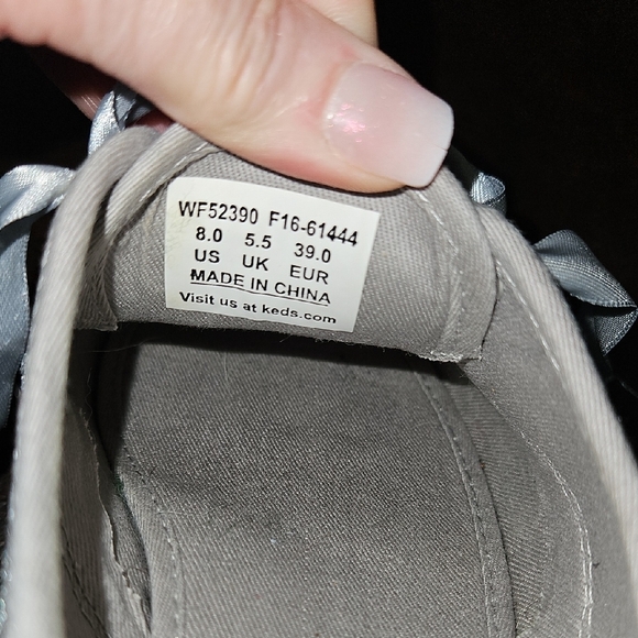 Kate Spade Keds Silver Glitter Sneakers Size 8 - Picture 12 of 13